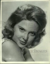 1987 Press Photo Portrait of a Lady - sap43839