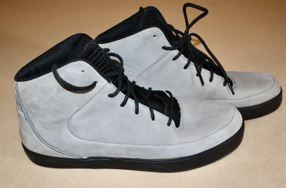 Talla 10 - Jordan Grown V.9 Cool Grey/Negro 2011 453930-001 Excelente Estado Foto 3 de 4