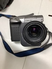 SONY MAVICA DIGITAL MPEG MOVIE HQ CAMERA Read