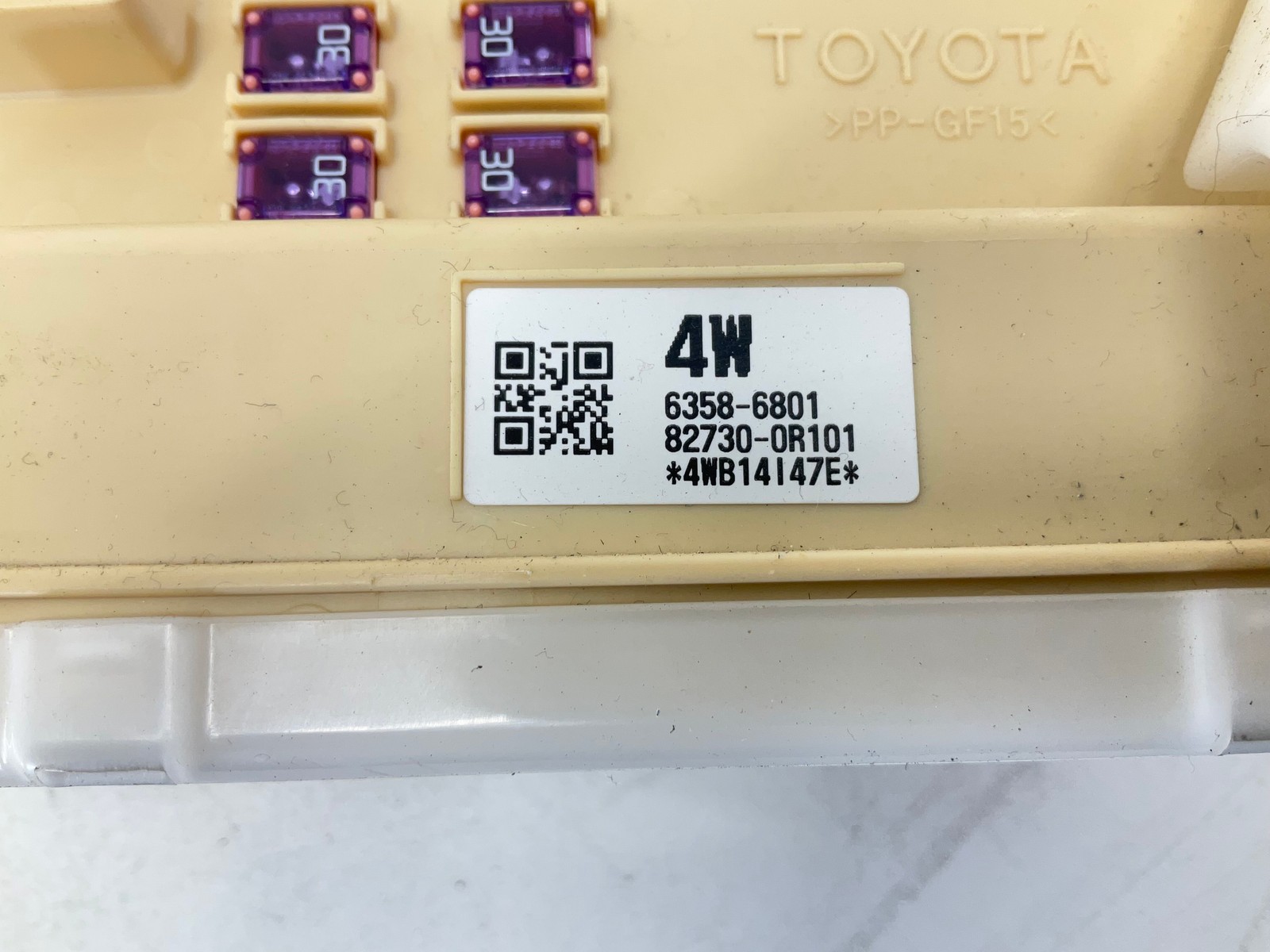 17-18 Toyota RAV4 Chassis ECM BCM Multiplex Network Body Control Module