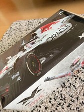 Minichamps 1/18 Red Bull RB21 Verstappen Japan GP 2025 F1 Limited Unused