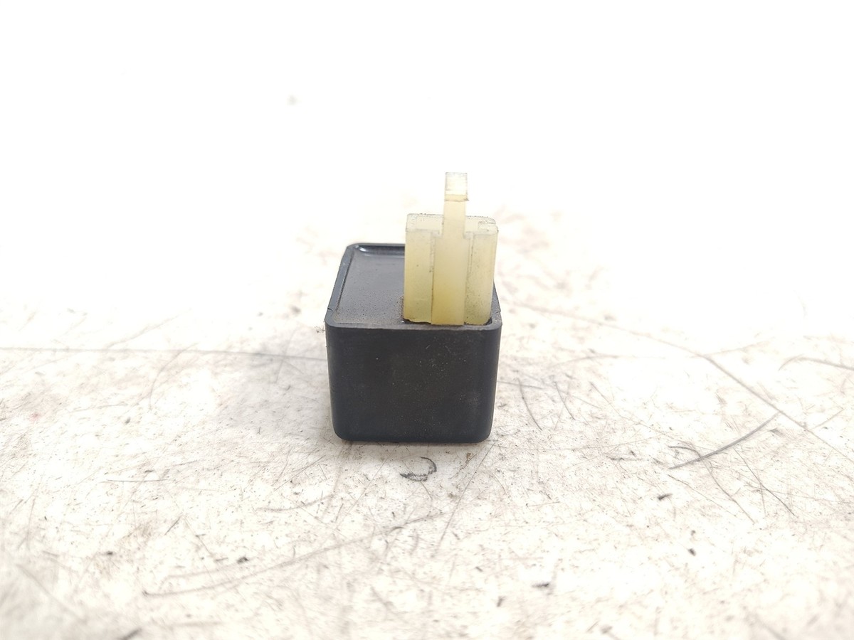 Suzuki RF 900 RF900 Relay Turn Signal Flasher TL-67 for sale