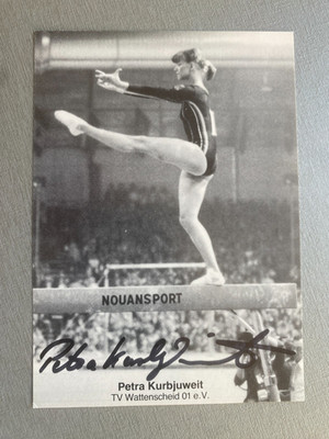 PETRA KURBJUWEIT Turnen signed Autogrammkarte  10x15 Autogramm