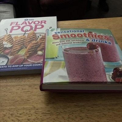 Lot of 2 Healthy Kitchen Flavor Pop Cookbook & Sensational Smoothies Cookbooks 