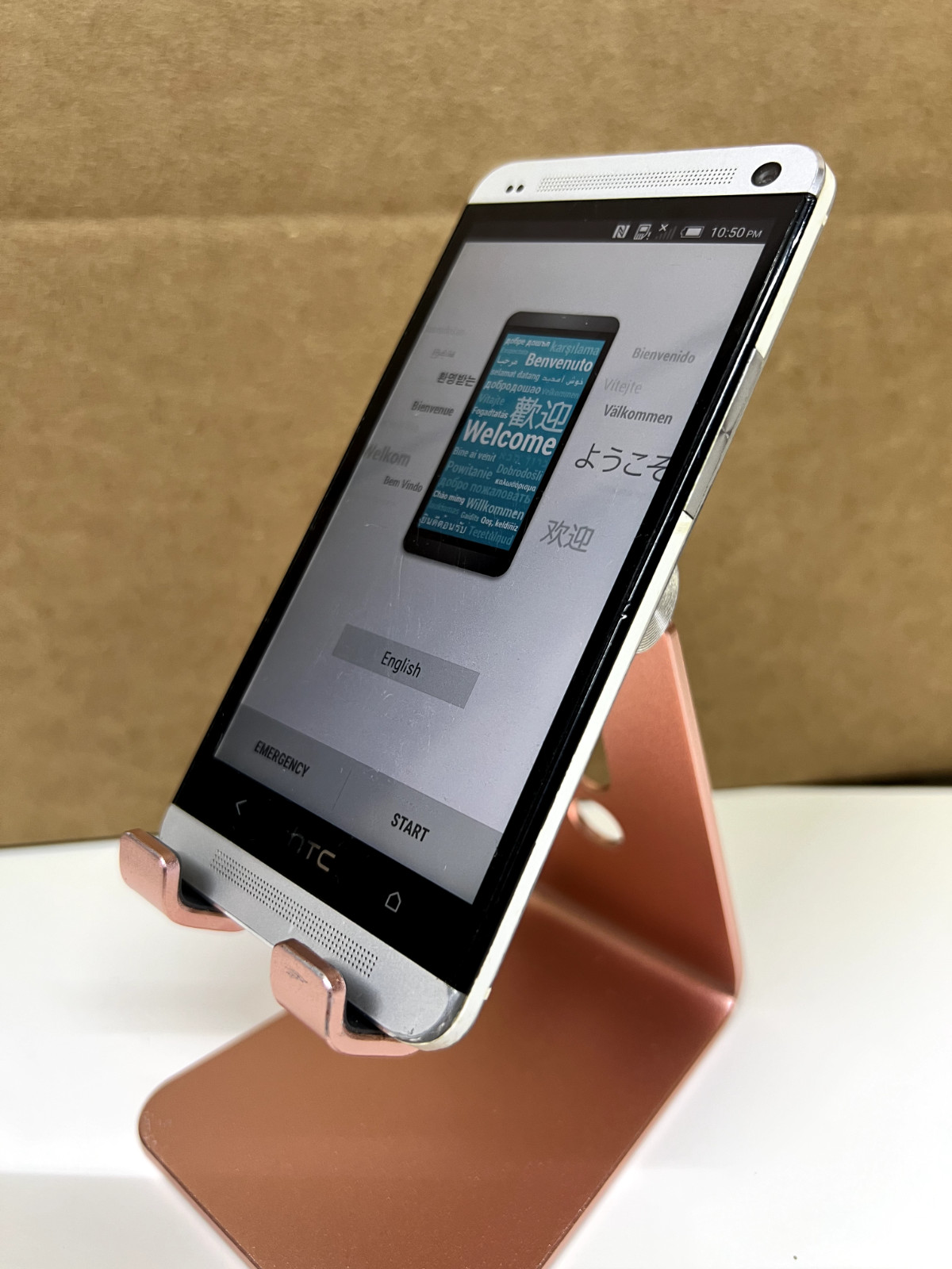 HTC One M8 AT&T 32GB 4G LTE Android 5.0.2 5" Display