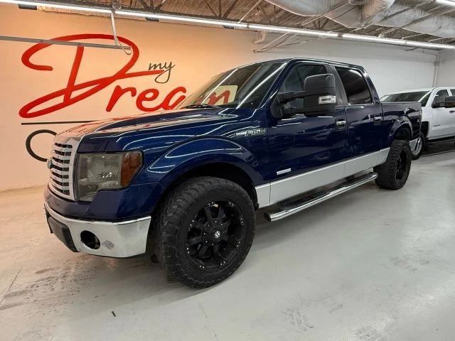 Ford F-150 XLT 2011 camioneta 4P 5 1/2 ft Foto 2 de 4