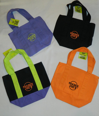Limited Edition TRADER JOE'S Halloween Trick or Treat Reusable Bags Set of 4 NEW