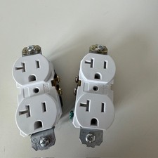 Qty of 2 Leviton 20A 125V Tamper Resistant Duplex Outlet