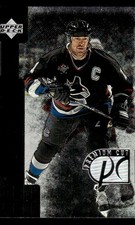1997 BLACK DIAMOND MARK MESSIER PC23 PREMIUM CUT DOUBLE DIAMOND CANUCKS