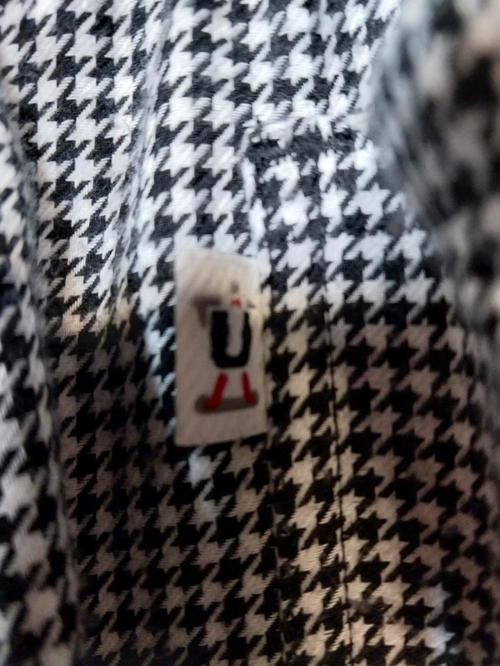 Uncommon Threads Women’s Black & White Houndstooth Cargo Chef Pants Size MED - Image 4 of 4