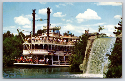 A842 Vtg Postcard Disney Disneyland Mark Twain Steamboat Passengers Water Fall