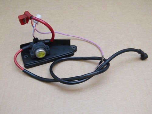 BMW F650 1994 24.328 km Anlasser Motor Magnetventil (8185)