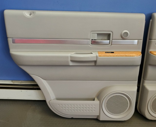 2007 Chrysler Aspen REAR Interior Door Panels L&R Pair OEM Light