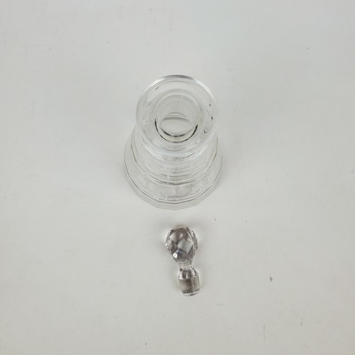 Vintage Glass Pitcher Decanter W/ Cap 6.5 Inch Tall 4 Inch Base - Picture 5 of 8