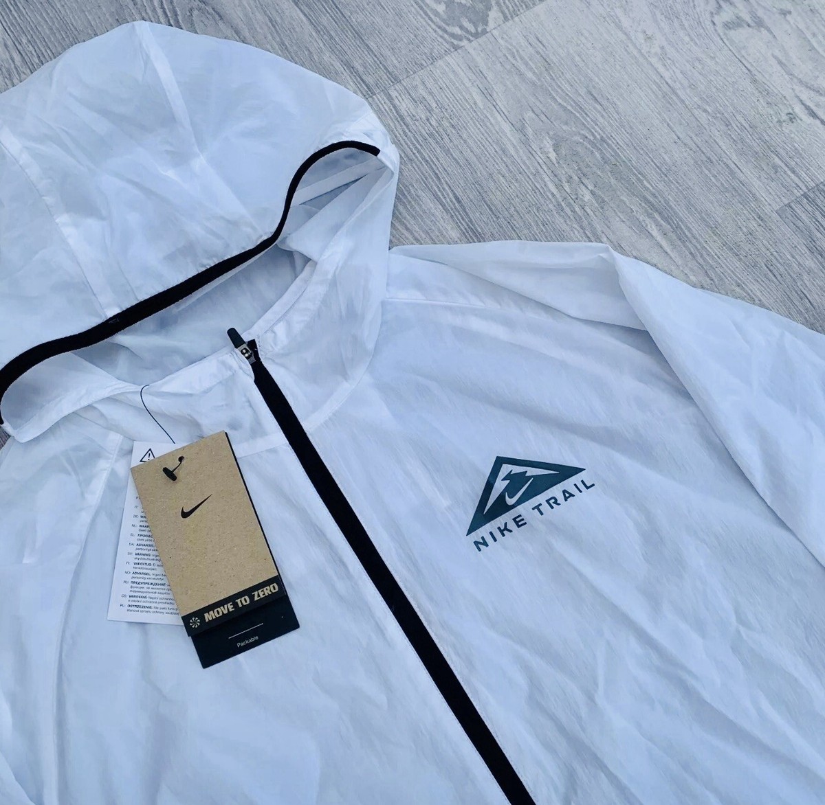 Nike Trail Aireez Lightweight Windbreaker Running Zip Jacket