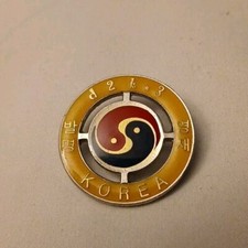 South Korea Collectible Pin Hat Lapel Souvenir Excellent Condition Vintage
