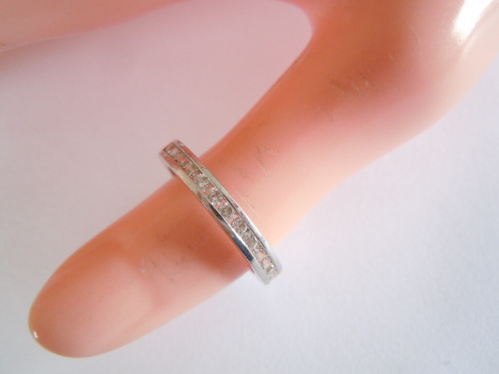 925 Silver Memory Ring Half Set with Clear Stones… - image 1