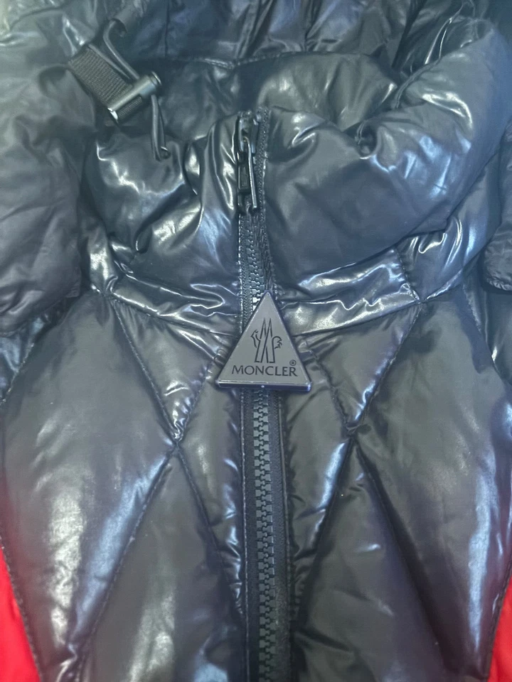 Moncler  Puffere coat - Image 4 of 4