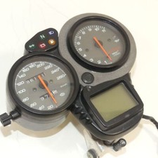 Ducati ST2 Typ S1 EZ:97 Cockpit Instrumente Tacho Verkleidung 39191