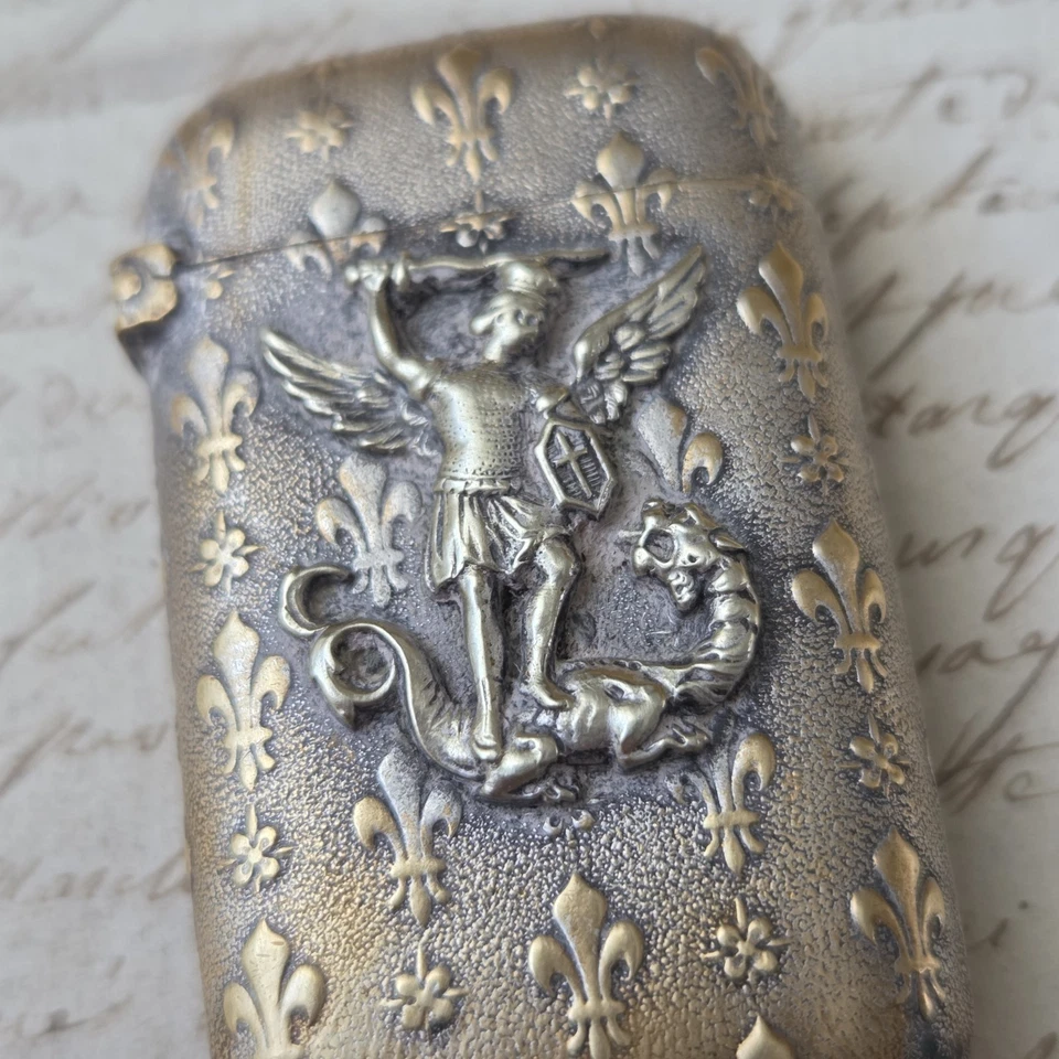 Pyrogène Ancien 1900 Décor Fleurs Lys St Michel et Dragon Allumettes Vesta - Photo 3/4
