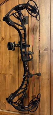 Nice Bowtech RPM 360 RH Bow Hunting Compound 50-60lb 26-30'' Drop Away PACKAGE