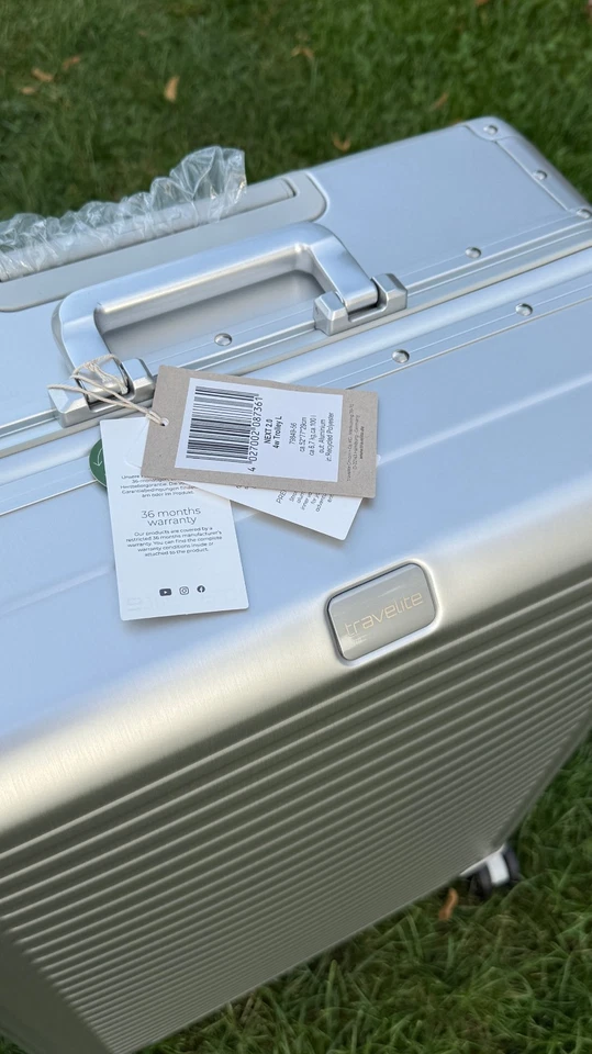 Travelite Next Trolley L 4-Rollen Aluminium silber  77x52x29 Hartschalenkoffer - Bild 2 von 4