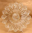 FEDERAL GLASS CO. VINTAGE PLATTER PETAL PATTERN 11 1/2" CLEAR GLASS MINT!