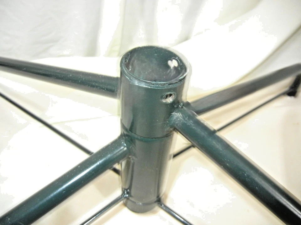 Green Folding METAL Artificial Christmas Tree Stand for UP TO 7ft Trees - Image 2 of 3