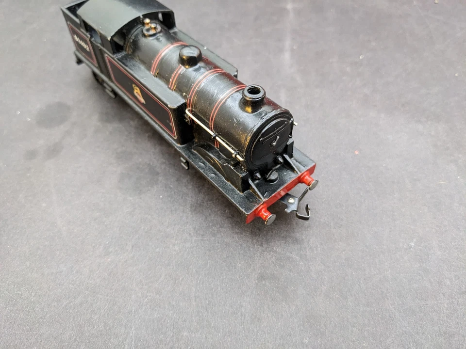 Hornby Dublo EDL17 21065 BR Black Tank 0-6-2 loco good condition 2 rail - Image 3 of 4