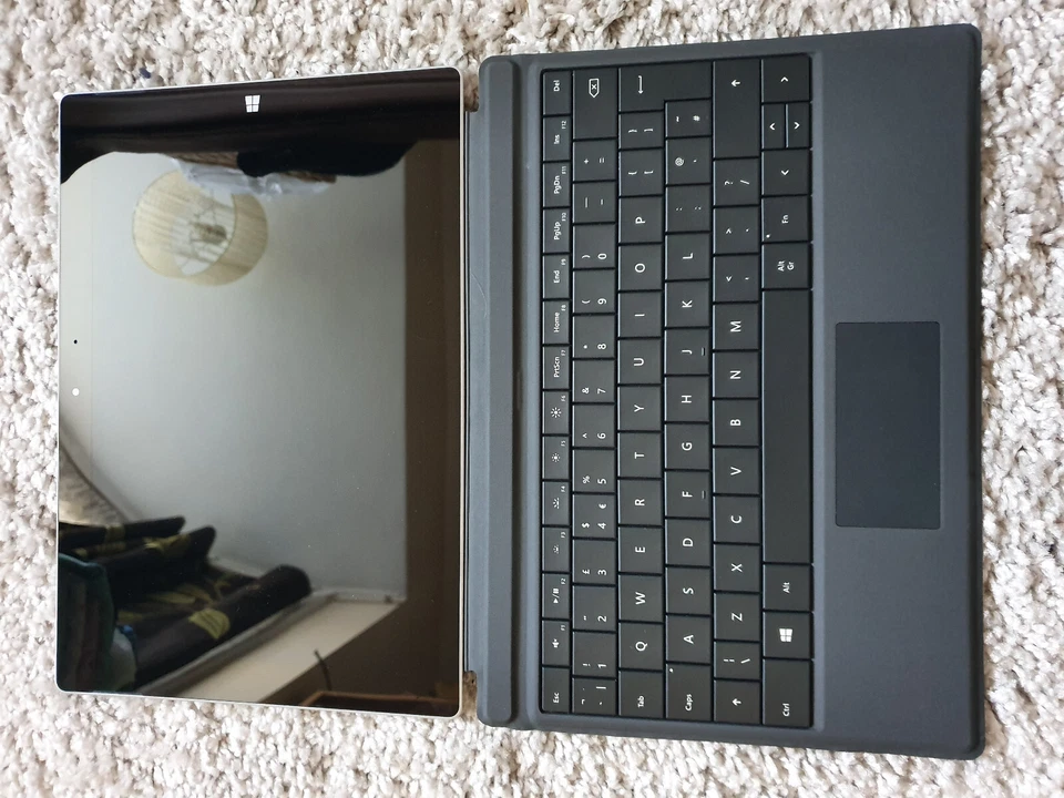 Microsoft Surface 3 with Keyboard - Intel CPU 4GB RAM / 128GB SSD  Win10 Pro A+ - Image 2 of 3