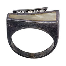 STERLING SILVER WHITE STONE SIZE 9 RING 7.4GR 1150