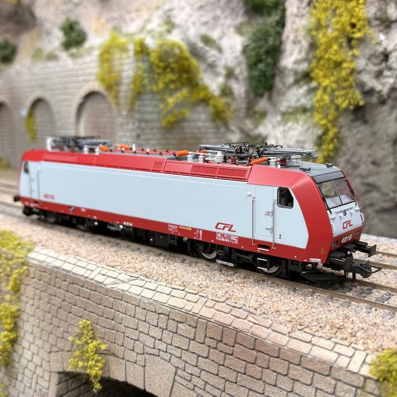 REE Access JM011S HO - Locomotive type Bo.Bo. 851 ep III CFL - REE