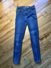Levi’s Women’s Jeans 27x30, High Rise, Skinny, Medium Wash