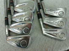 WILSON STAFF DYNAPOWER 3-PW IRON SET STIFF STEEL MENS RH NO 7 IRON 