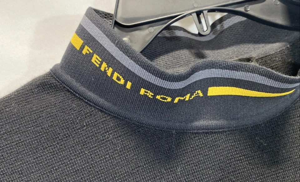 Fendi Men's Black Wool Crewneck Sweater Size 50 - Image 4 of 4