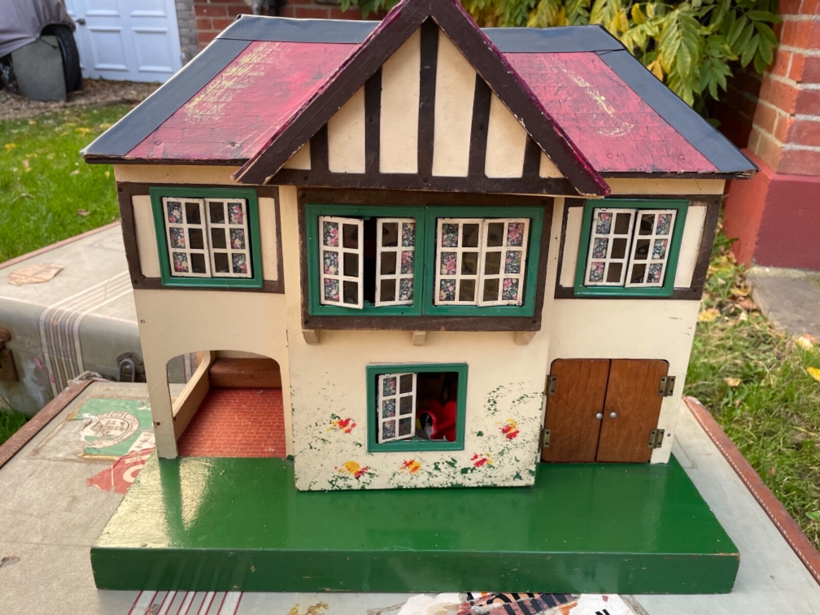 Vintage Triang dolls house 19301958 antique dolls house eBay