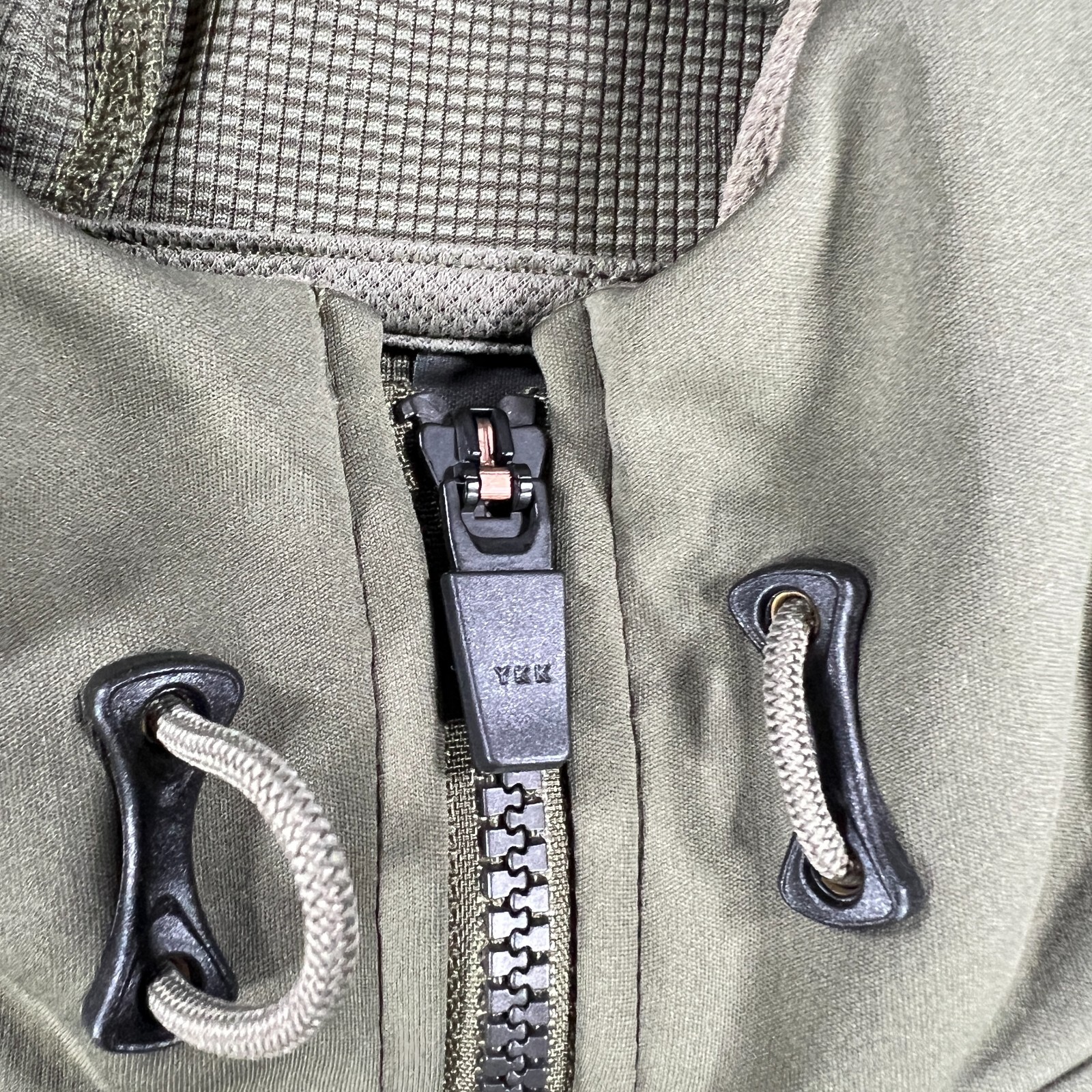 NoBull Jacket Mens Medium Green Long Sleeve Full Zip Hooded Active Casual New