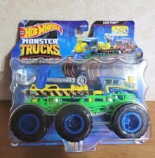 Hot Wheels Monster Trucks Big Rigs LOCO PUNK 6 Wheels Transporting Towing Truck
