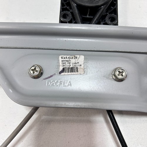 Front Left / Driver Door Window Regulator & Motor GMC Terrain 2018-2023 OEM - Picture 6 of 23