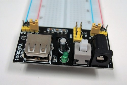 Breadboard con Alimentatore 5V e 3V e Jumpers; Compreso 1 Adattatore di Alimentazione, Nuovo - Foto 2 di 5