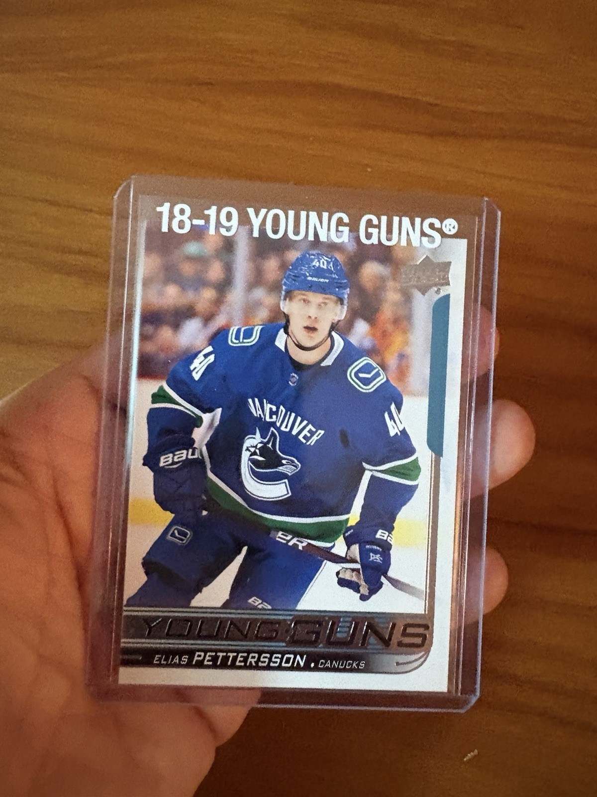 2018-19 Upper Deck Young Guns Hockey Rookie RC #248 Elias Pettersson