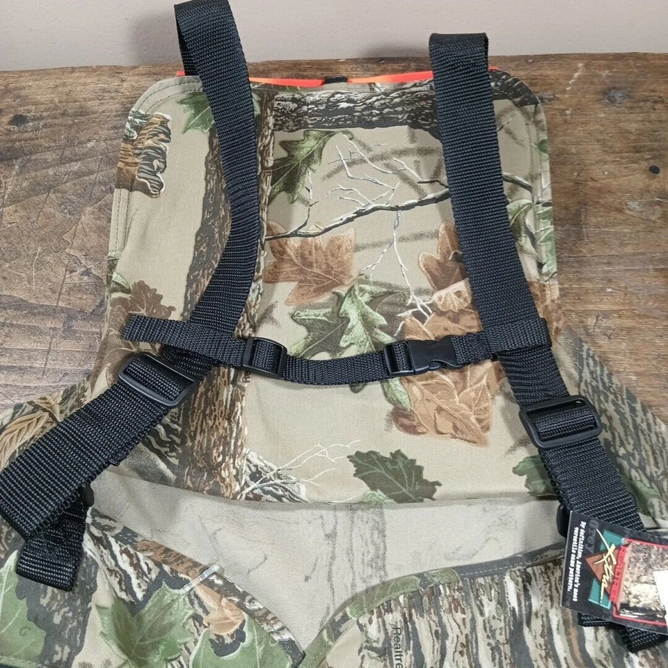 Real Tree Vest 2X/3X Hunting Camo NWT Camouflage Pockets X-Tra Padded Seat - Image 4 of 4