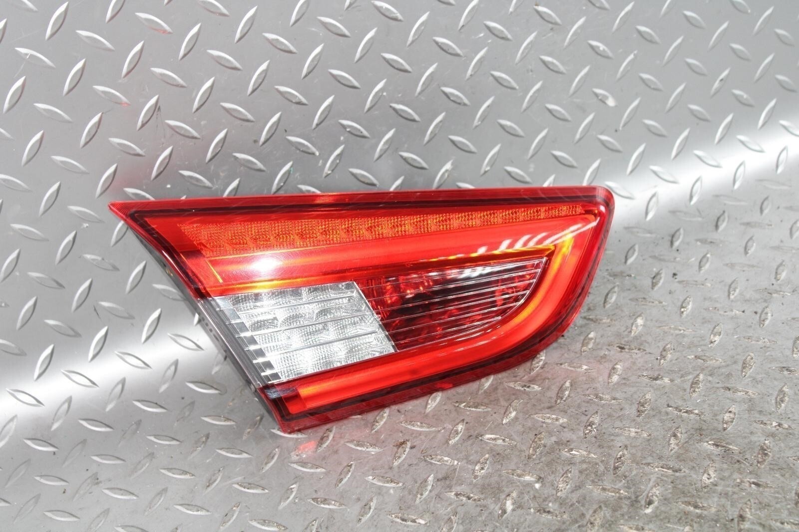 Maserati Ghibli 2014-2019 Left Inner Light lens