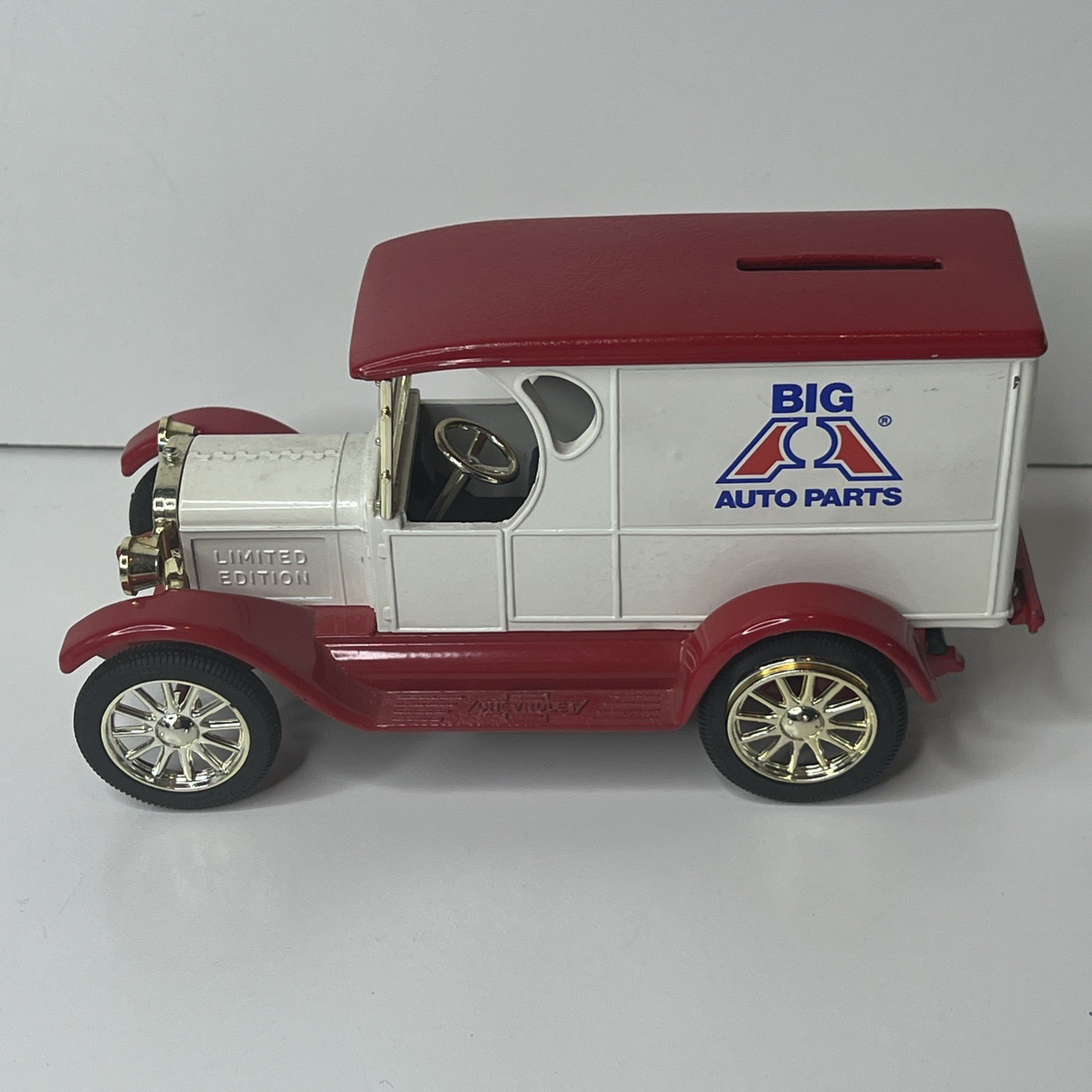 Ertl BIG A AUTO PARTS Replica 1923 Chevrolet Delivery Van Die Cast Coin Bank
