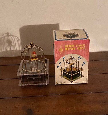 Spinning Yellow Bird In Cage Music Box  Lara s Theme  MIB Hong Kong