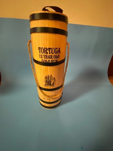 VINTAGE TORTUGA 12 YEAR OLD RUM CAYMAN ISLAND WOODEN BOTTLE BARREL