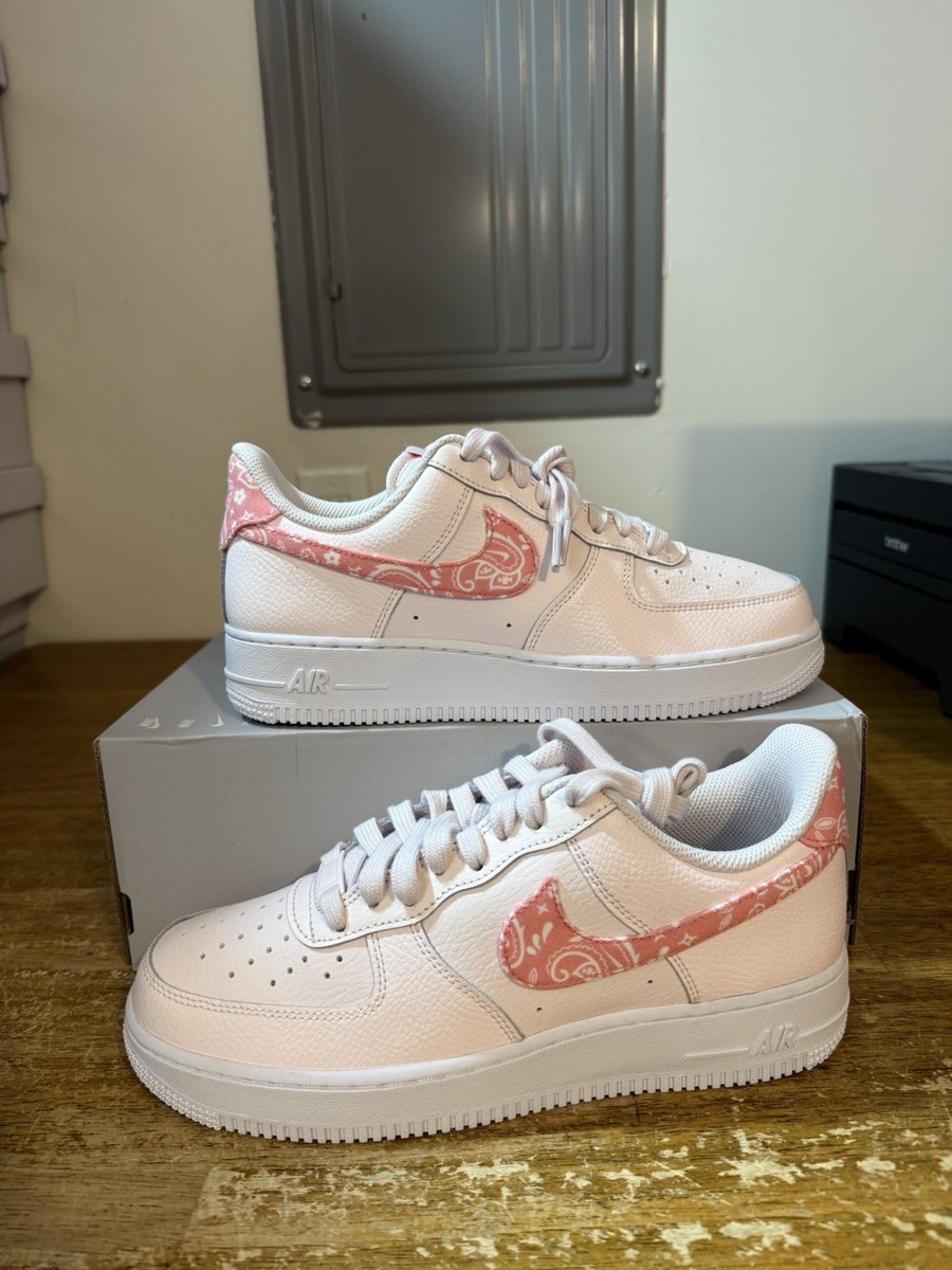 Women's Size 9-NEW Air Force 1 '07 Pearl Pink/Coral Chalk-White