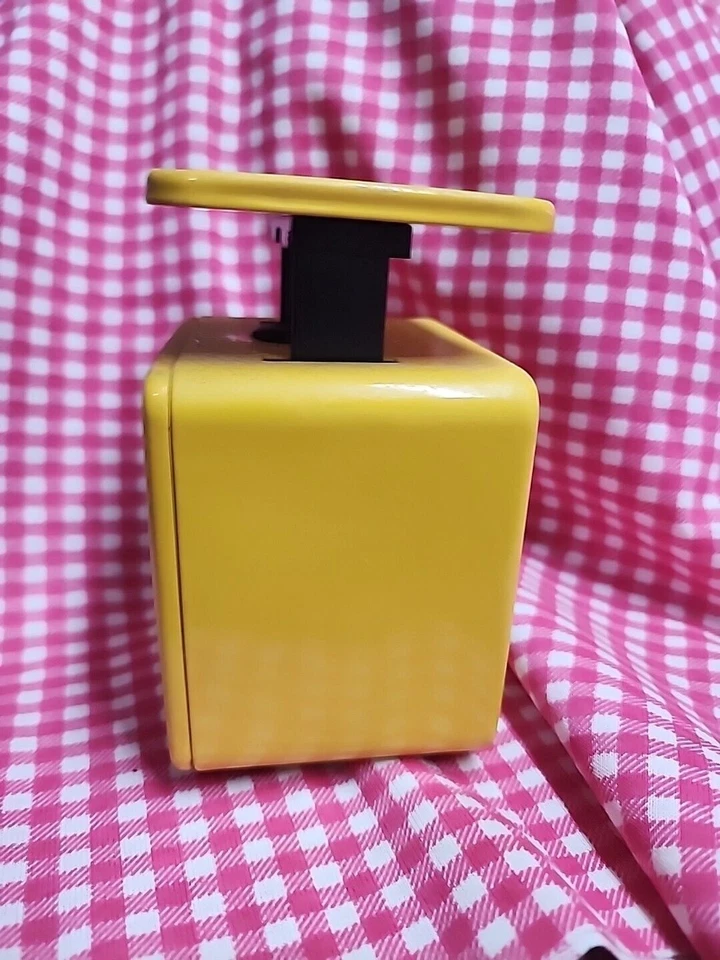 Кухонные весы Dulton Company Limited из желтого металла 5 x 3,5 дюйма весят в фунтах фунтов - Изображение 3 из 4