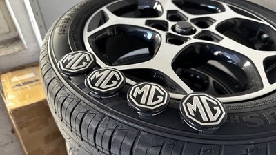 4 Kompletträder MG MG3 Trophy 16'' ALU-Felgen inkl. KUMHO SOLUS HS63 *NEUWERTIG*