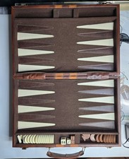 Vintage Brown Leatherette Backgammon Set Briefcase Folding Travel Board Game